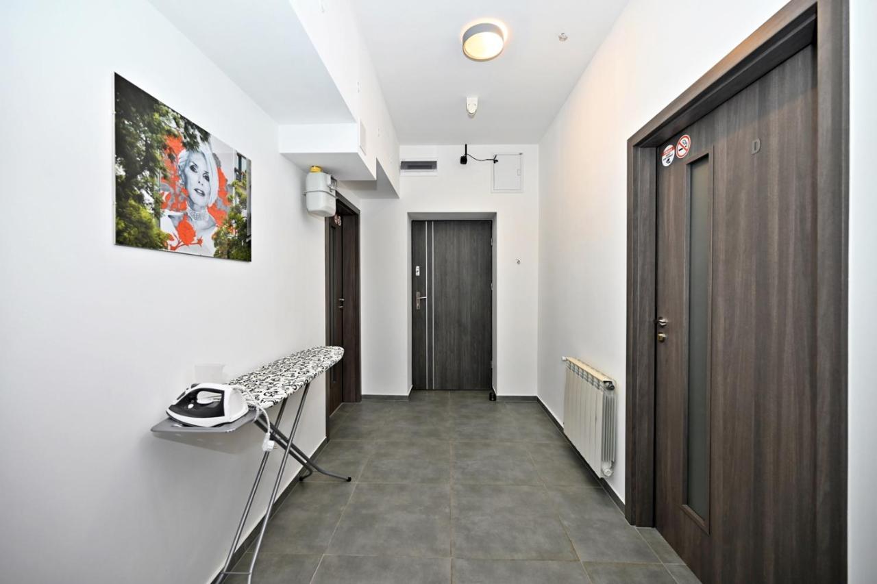 Apartamenty Mural บีเอสโก-เบียวา ภายนอก รูปภาพ