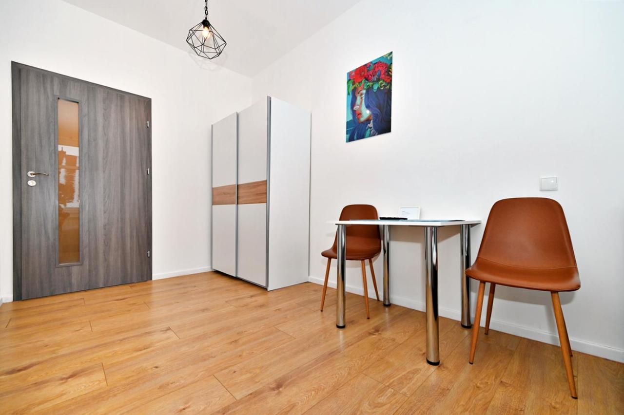 Apartamenty Mural บีเอสโก-เบียวา ภายนอก รูปภาพ